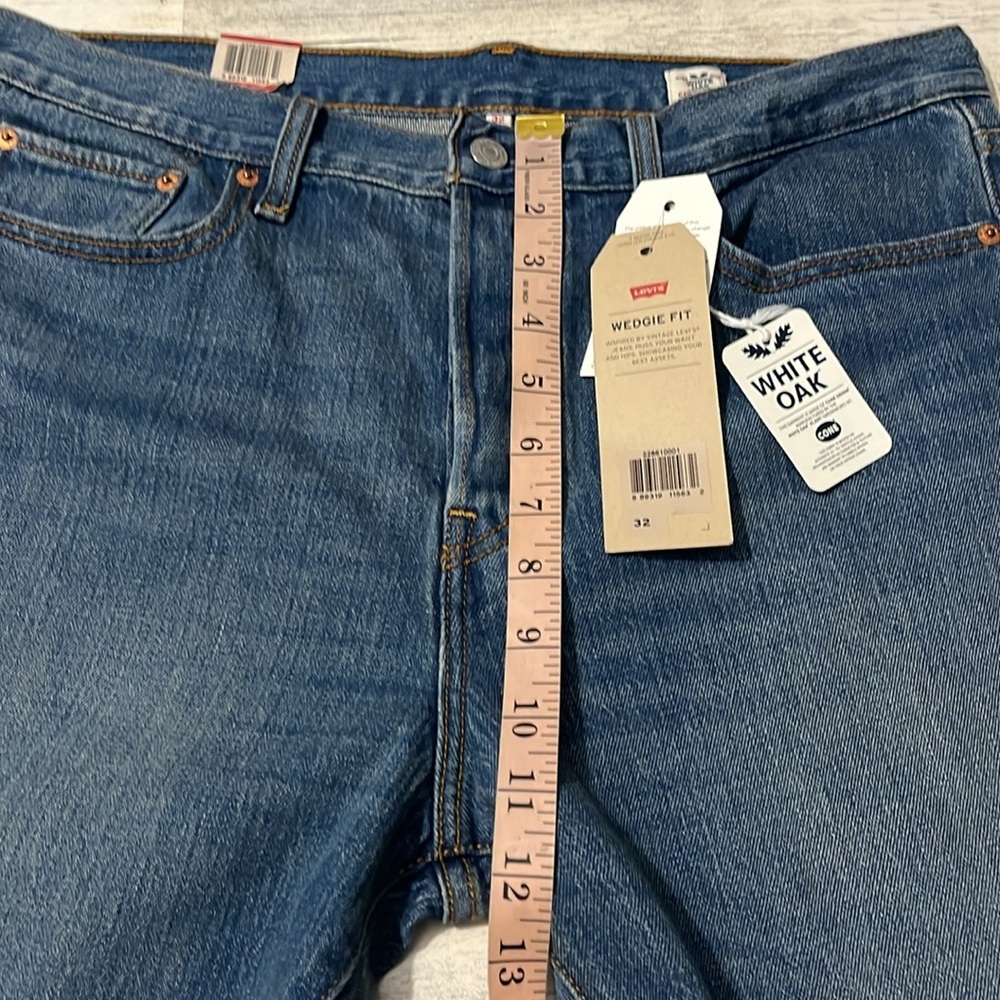 Levi’s Wedgie Fit High Rise Jeans Size 32 NWT - Picture 11 of 13